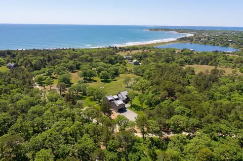 61 Stonewall Rd, Chilmark, MA 02535