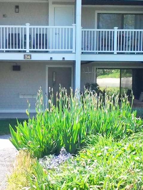 24 Old Colony Way #19, Orleans, MA 02653