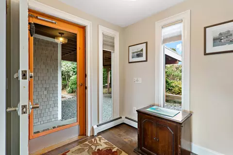 Entry Way - 107 Abbey Gate, Cotuit, MA 02635 photo 1 of 2