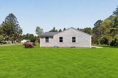 Exterior - 114 Orchard Rd, Mashpee, MA 02649 photo 3 of 3