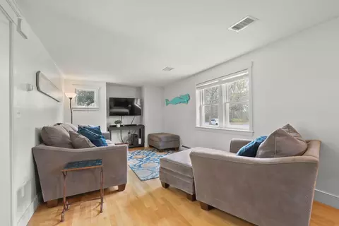 5 Deerfield Rd, Mashpee, MA 02649 photo 4