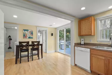 5 Deerfield Rd, Mashpee, MA 02649 photo 10