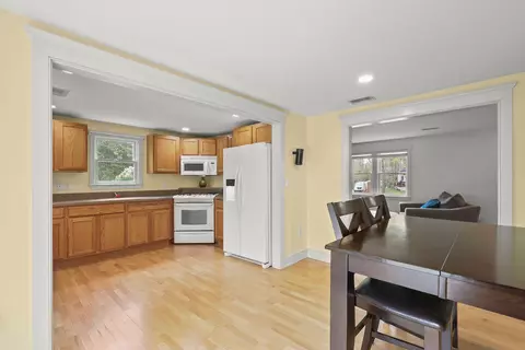 5 Deerfield Rd, Mashpee, MA 02649 photo 11