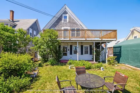 21 Mechanic St, Provincetown, MA 02657