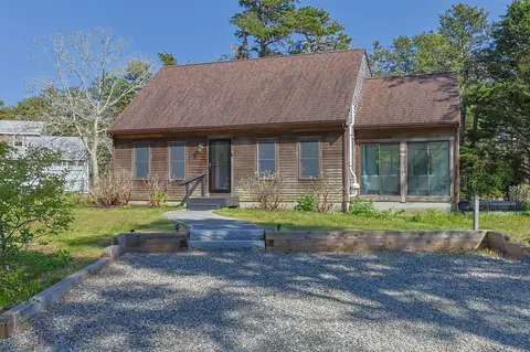 3034 Baker Ave, Wellfleet, MA 02667