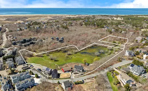 66 70 West Vine St, Provincetown, MA 02657