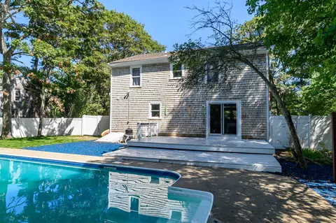 Exterior - 191 James Cir, Mashpee, MA 02649 photo 4 of 12