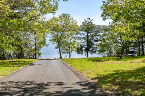 Exterior - 191 James Cir, Mashpee, MA 02649 photo 11 of 12