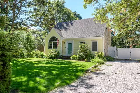 Exterior - 191 James Cir, Mashpee, MA 02649 photo 2 of 12