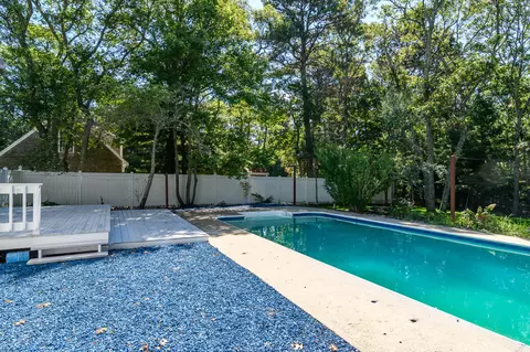 Exterior - 191 James Cir, Mashpee, MA 02649 photo 6 of 12