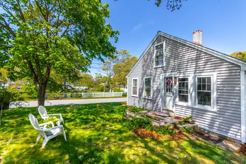 26 Wilson Ave, Buzzards Bay, MA 02532 photo 22