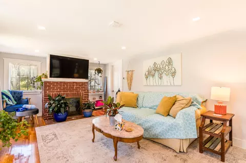 26 Wilson Ave, Buzzards Bay, MA 02532 photo 6