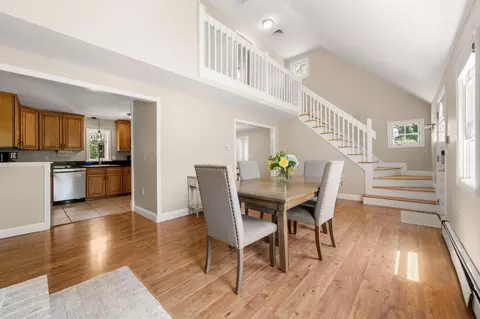 302 Ames Way, Centerville, MA 02632