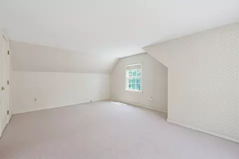 Bedroom - 556 Cotuit Rd, Mashpee, MA 02649 photo 4 of 9