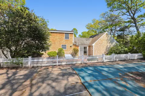 Exterior - 556 Cotuit Rd, Mashpee, MA 02649 photo 5 of 11