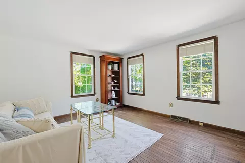 Living - 556 Cotuit Rd, Mashpee, MA 02649 photo 4 of 5