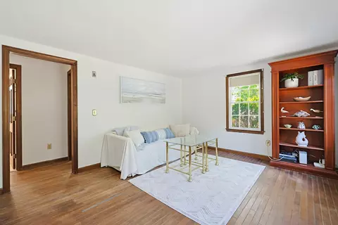 Living - 556 Cotuit Rd, Mashpee, MA 02649 photo 3 of 5