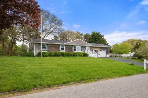 99 Shane Dr, Chatham, MA 02633