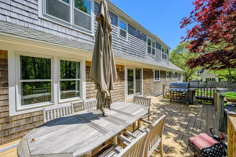 Exterior - 284 Braggs Ln, Barnstable, MA 02630 photo 17 of 21