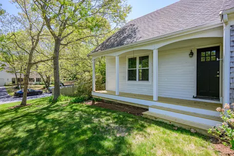Exterior - 284 Braggs Ln, Barnstable, MA 02630 photo 8 of 21