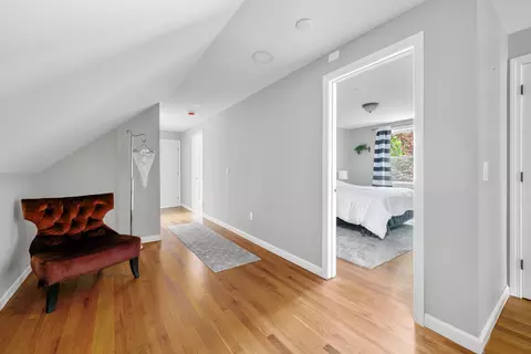 Entry Way - 284 Braggs Ln, Barnstable, MA 02630 photo 6 of 6