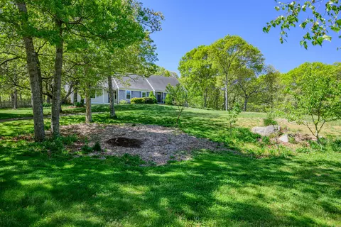 Exterior - 284 Braggs Ln, Barnstable, MA 02630 photo 9 of 21