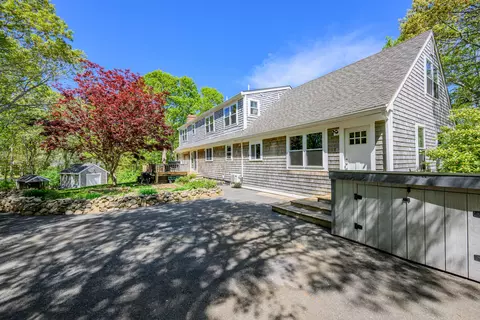 Exterior - 284 Braggs Ln, Barnstable, MA 02630 photo 12 of 21