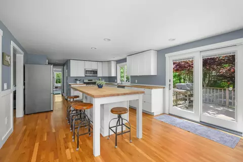 Kitchen - 284 Braggs Ln, Barnstable, MA 02630 photo 1 of 7