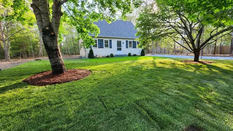Exterior - 147 Chippingstone Rd, Marstons Mills, MA 02648 photo 2 of 9
