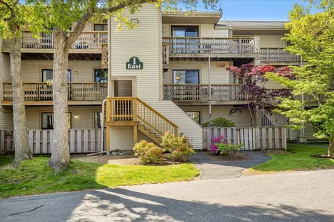 800 Bearses Way #1EB, Hyannis, MA 02601