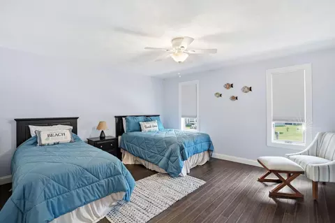Bedroom - 4 Cross Rd, Bourne, MA 02532 photo 2 of 7
