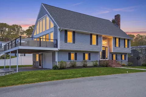 Exterior - 4 Cross Rd, Bourne, MA 02532 photo 1 of 9