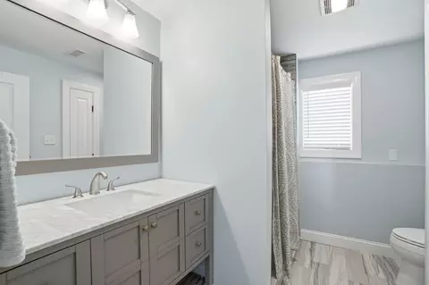 Bath - 4 Cross Rd, Bourne, MA 02532 photo 3 of 3