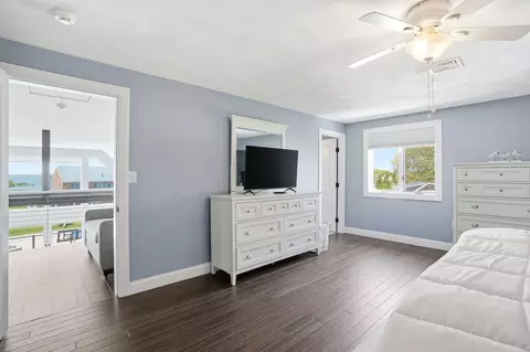 Bedroom - 4 Cross Rd, Bourne, MA 02532 photo 3 of 7