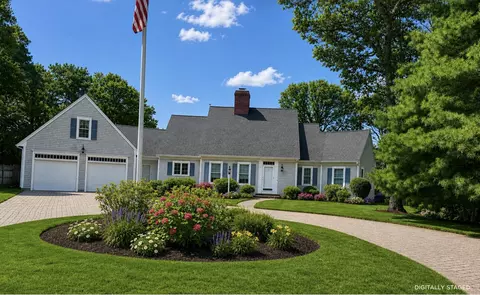 9 Bakers Pond Rd, East Dennis, MA 02641