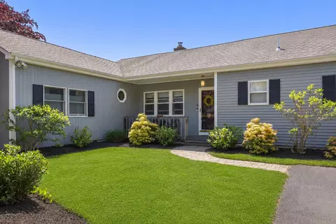 45 Terry Lou Ave, East Falmouth, MA 02536