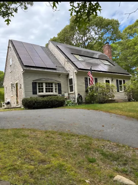 10 Marthas Way #10, Centerville, MA 02632