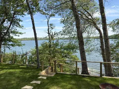 226 Pimlico Pond Rd, Mashpee, MA 02649