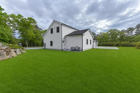 Exterior - 11 Perseverance Path, Dennis, MA 02638 photo 9 of 10