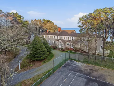 Exterior - 190 Vineyard Rd, Cotuit, MA 02635 photo 1 of 8