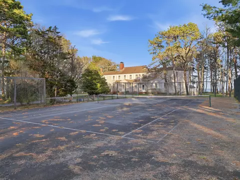 Exterior - 190 Vineyard Rd, Cotuit, MA 02635 photo 2 of 8