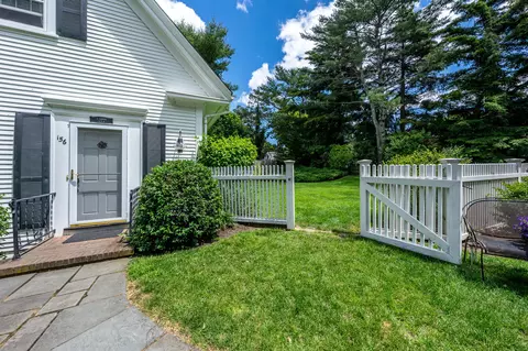 Exterior - 156 E Bay Rd, Osterville, MA 02655 photo 7 of 23