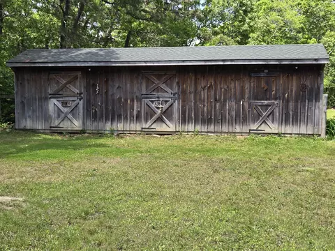 Exterior - 199 Cammett Rd, Marstons Mills, MA 02648 photo 4 of 11