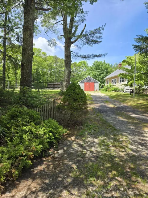 Exterior - 199 Cammett Rd, Marstons Mills, MA 02648 photo 10 of 11