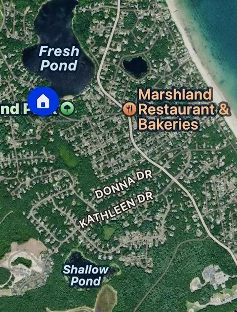 30 Crest Ave, Plymouth, MA 02360