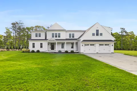 91 Sisters Cir, Yarmouth Port, MA 02675