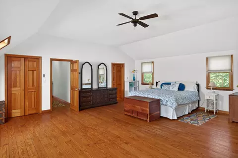 Bedroom - 81 Indian Spring Rd, West Barnstable, MA 02668 photo 2 of 10