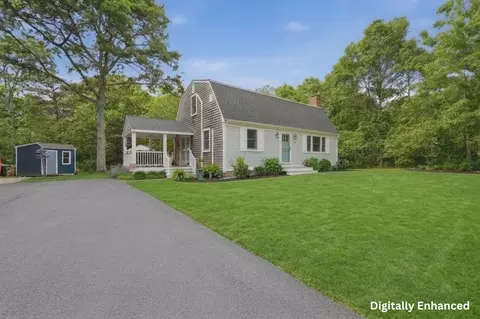 223 Plum Hollow Rd, Hatchville, MA 02536