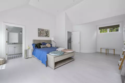 Bedroom - 140 Seapuit Rd, Osterville, MA 02655 photo 7 of 9