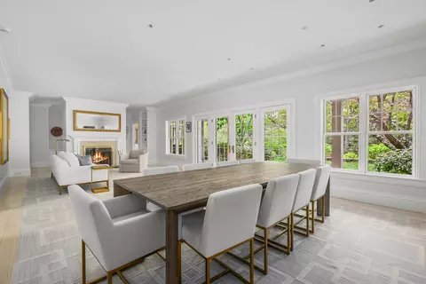 Dining - 140 Seapuit Rd, Osterville, MA 02655 photo 2 of 8